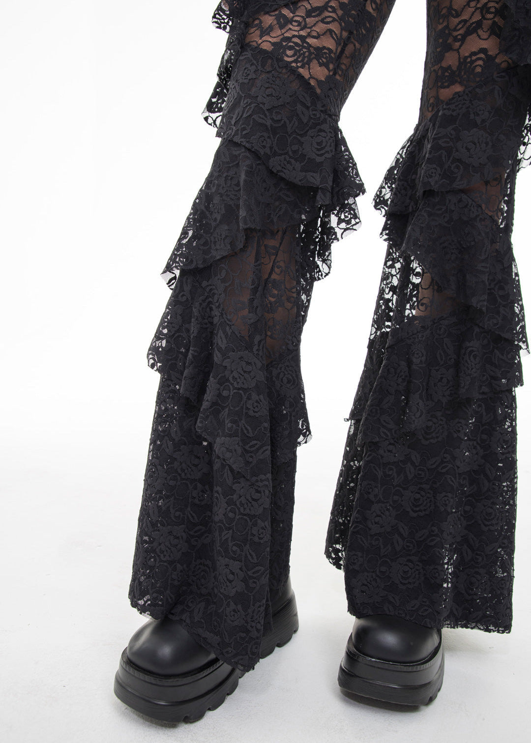 VEIL RUFFLE PANTS