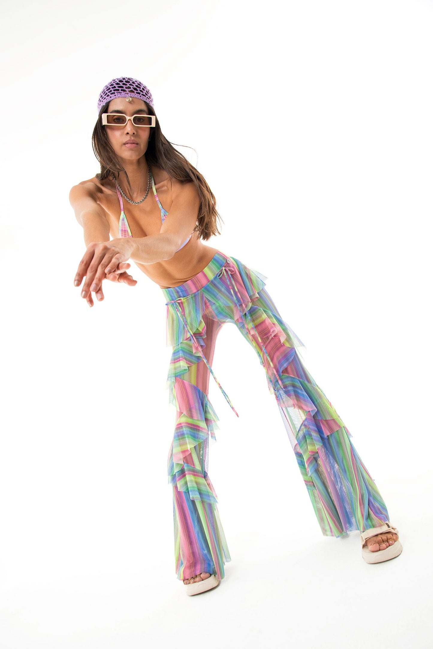 WILD RUFFLE PANTS